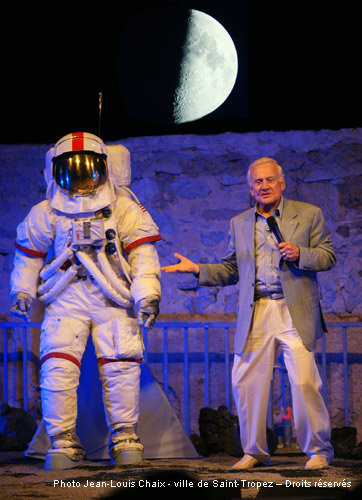 Image 1 - Hommage à Buzz Aldrin, le 29 juillet 2009