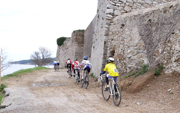 Image 1 - Cyclo-cross à la Citadelle