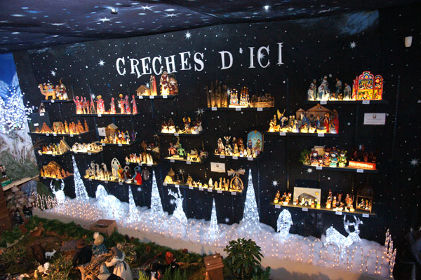 Image 1 - Une magnifique crèche de Noël au lavoir Vasserot