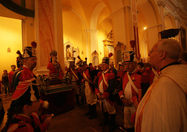 Image 1 - Bravades des Espagnols : fidèles à la tradition