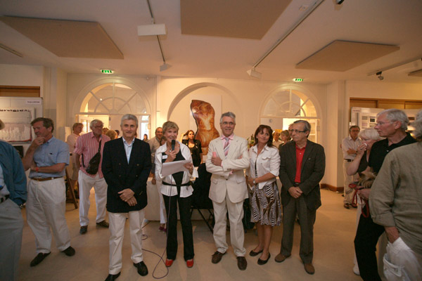 Image 1 - À la salle Jean-Despas, le salon des Peintres et sculpteurs de Saint-Tropez