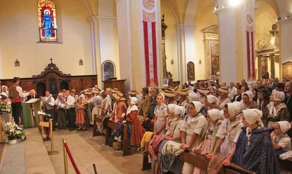 Image 4 - Le Rampeù a fêté les Bravades