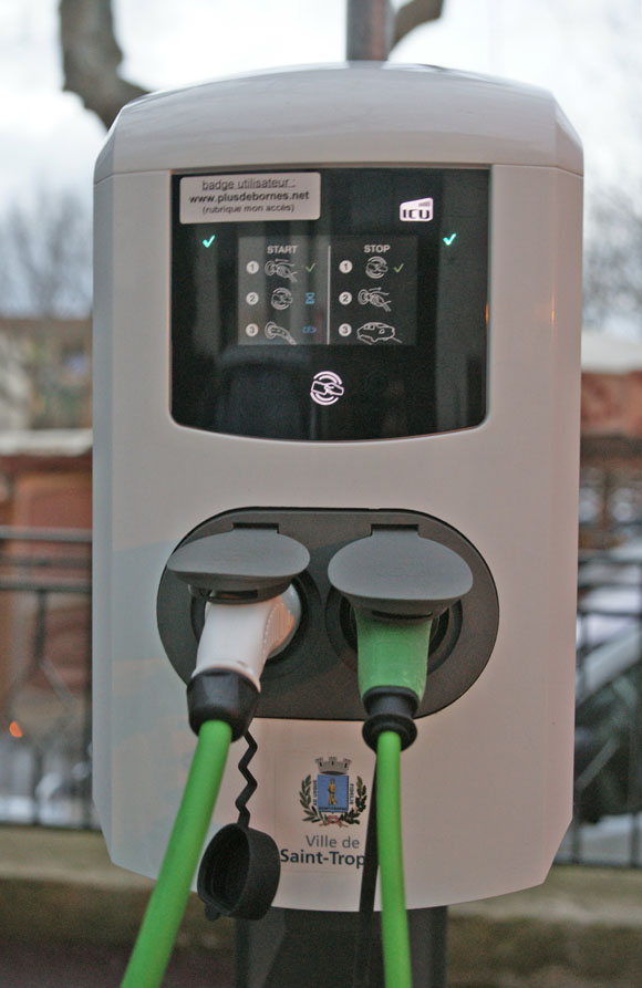 Image 2 - Des bornes pour recharger son véhicule