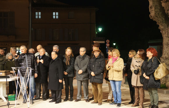 Le nouvel éclairage de la place des Lices à Saint-Tropez