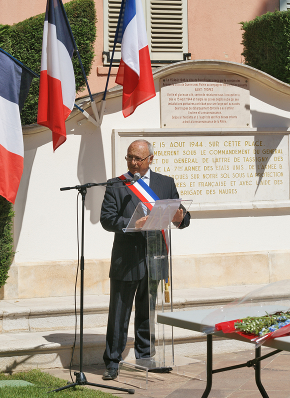 Hommage aux victimes de la déportation