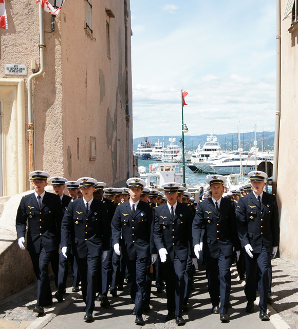 Image 3 - L’Ecole de l’air « fait le mur » à Saint-Tropez