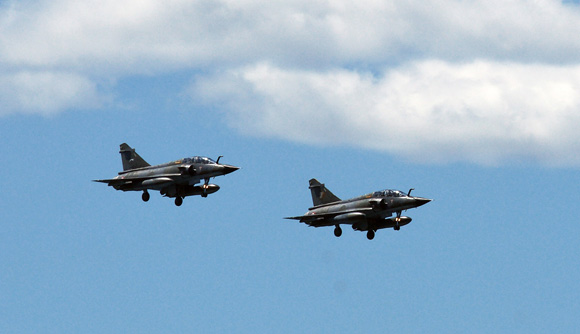 Une démonstration très spectaculaire : les Mirage 2000 de la formation Ramex Delta.