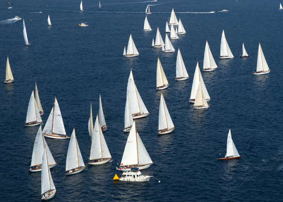 Image 4 - Voiles de Saint-Tropez : fréquentation record et météo radieuse