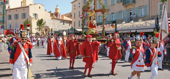 Image 14 - Une 457e Bravade sous le soleil !