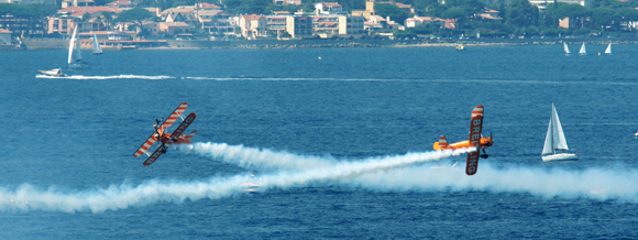 Image 8 - Le ballet aérien des Ailes de Saint-Tropez