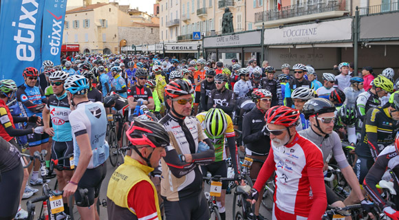 Image 2 - Granfondo : 1 000 vélos sur le vieux port