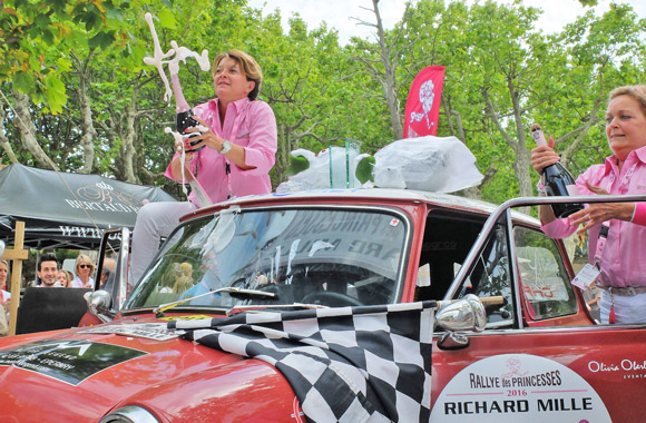 Image 5 - Le Rallye des Princesses est arrivé à Saint-Tropez
