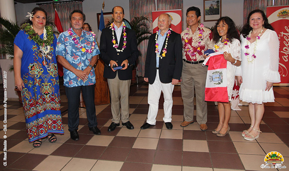 Image 2 - Inauguration du buste de Louis Langomazino à Papeete (Tahiti)