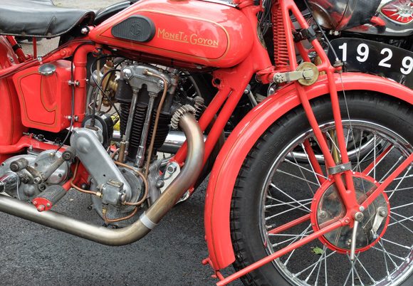Image 5 - La 24e édition du Rétropézien, rassemblement de motos anciennes