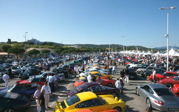 Saint-Tropez, paradis des Porsche 2009