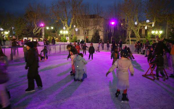 Noël 2009 à Saint-Tropez : la patinoire