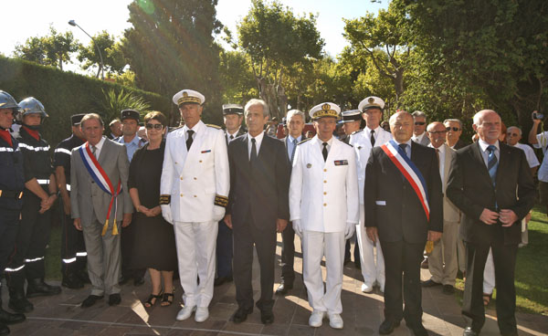 15 août « patriotique » : le secrétaire d’Etat Hubert Falco à Saint-Tropez