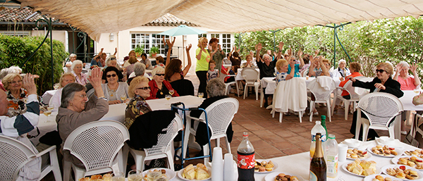 La fête des mères à la maison des Aînés