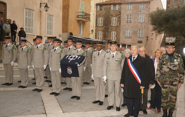 Le 3e RAMa à l’honneur place de l’hôtel de ville