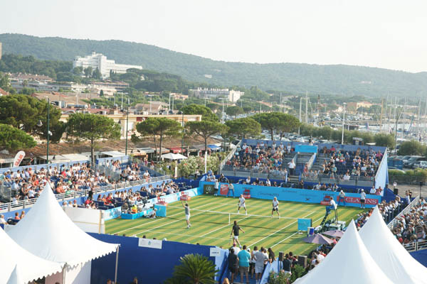 Les légendes du tennis ont fait le show