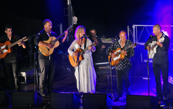 2 000 personnes pour un hommage au jazz manouche