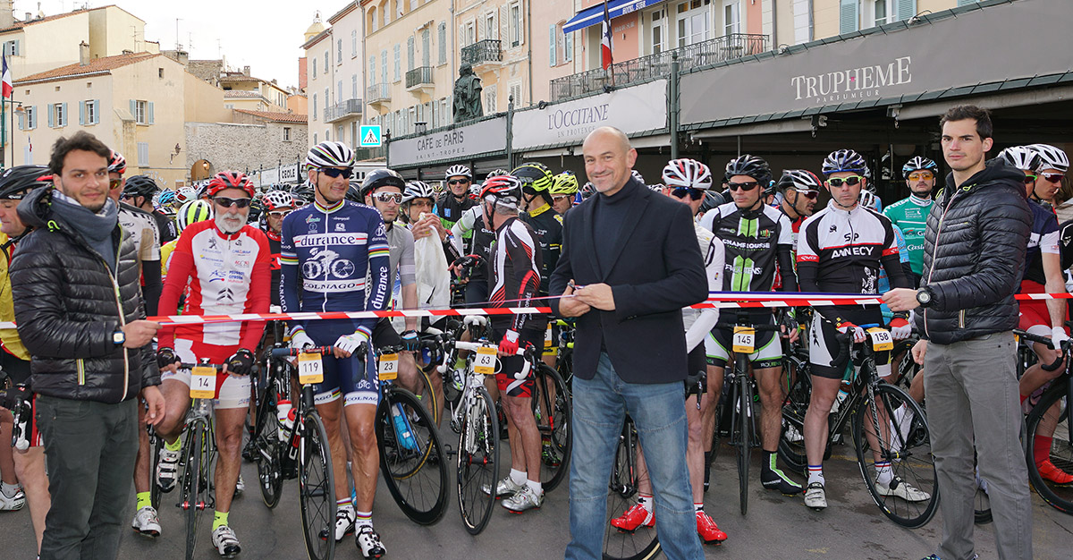 Granfondo : 1 000 vélos sur le vieux port