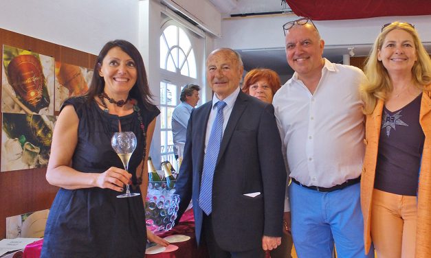 Le salon du vin de Saint-Tropez