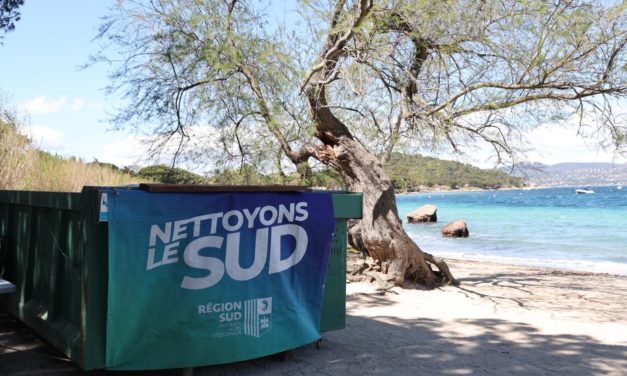 Nettoyons le Sud à Saint-Tropez, opération initiée par la Région, menée par la Ville et le Golfe de Saint-Tropez (Communauté de Communes)