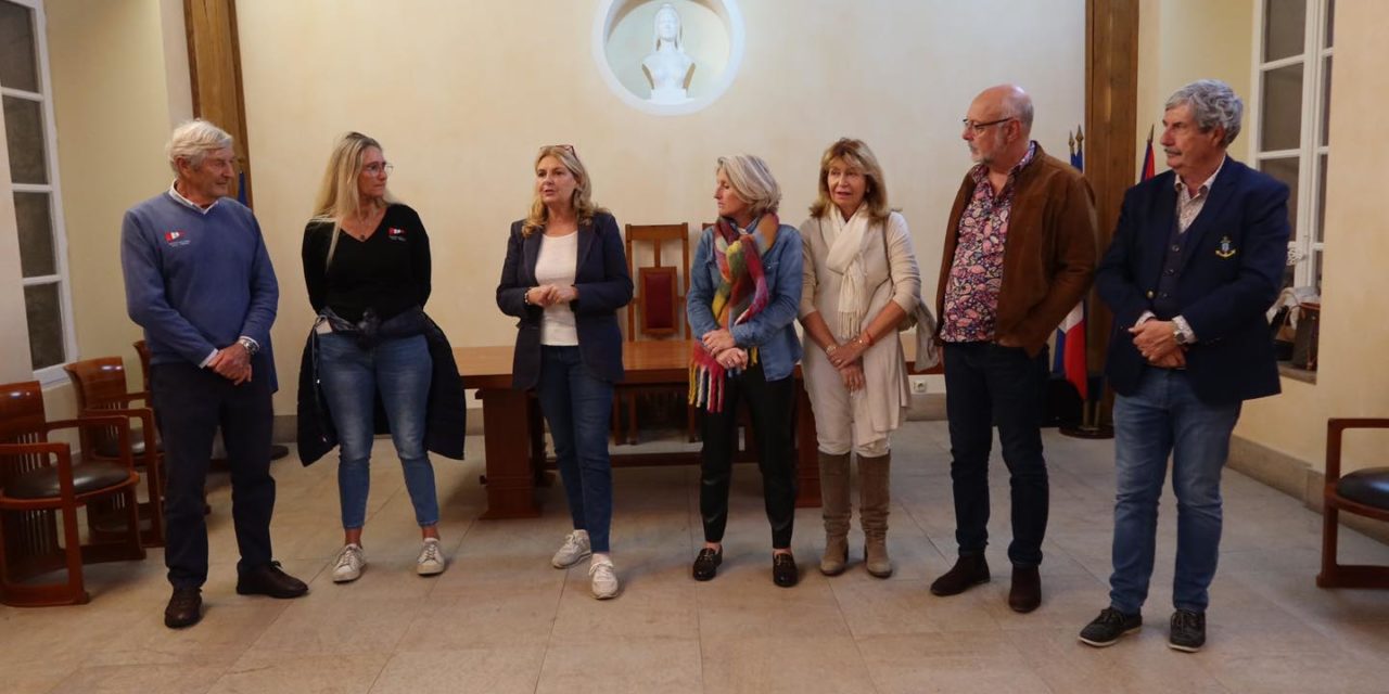 Merci aux nombreux bénévoles des Voiles de Saint-Tropez