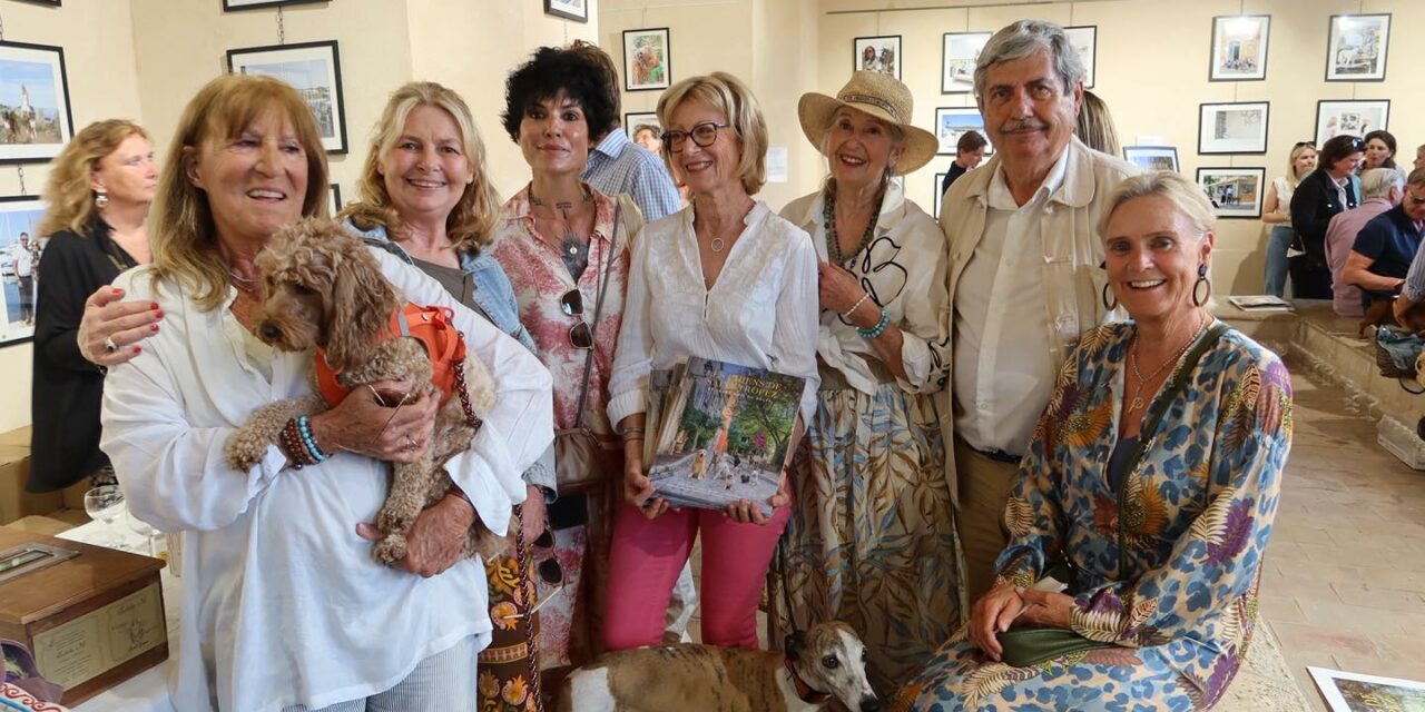 Vernissage de l’exposition « Les chiens de Saint-Tropez »