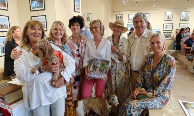 Vernissage de l’exposition « Les chiens de Saint-Tropez »
