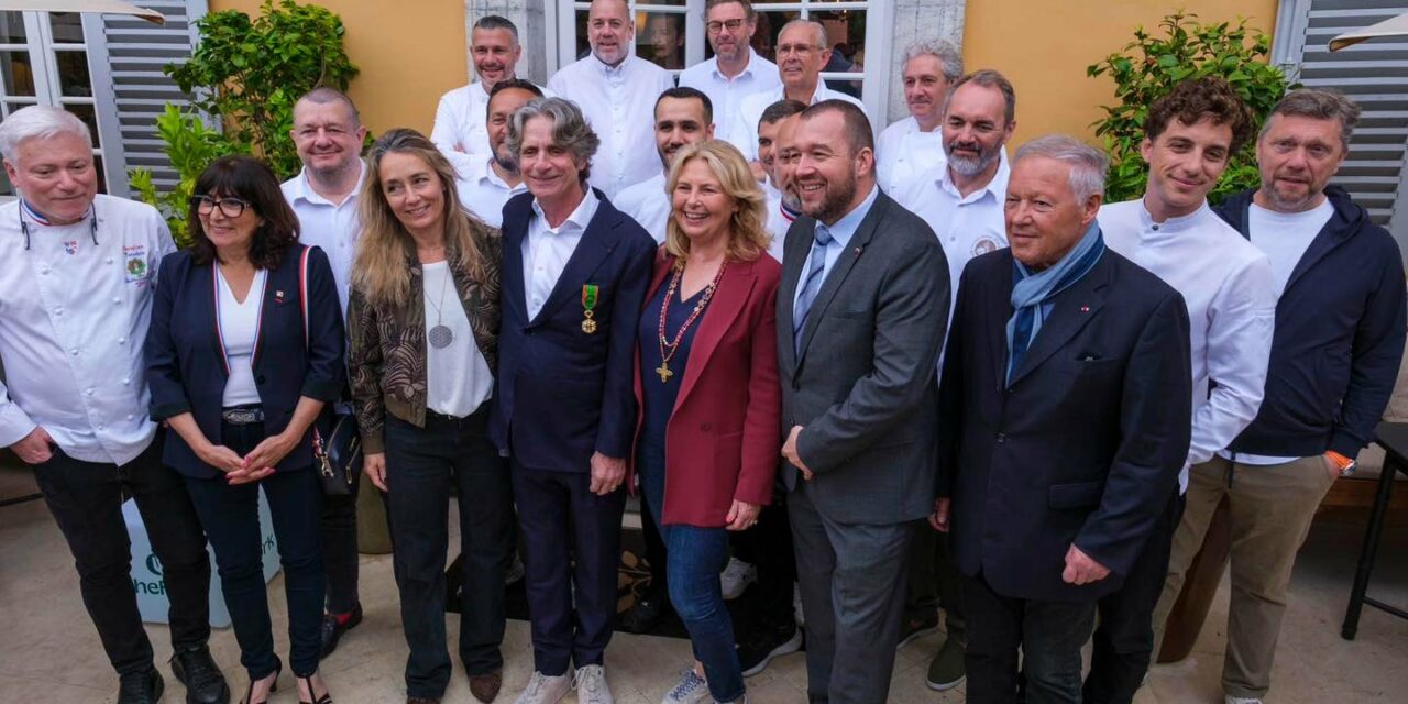 Remise de l’insigne d’Officier de l’Ordre du Mérite Agricole à Gérald Passedat  à l’hôtel Pan Deï Palais