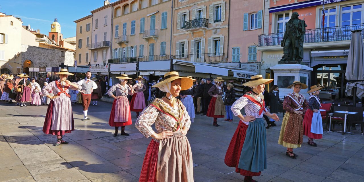 Les Fifres et Tambours et le Rampèu fêtent la Sainte-Cécile